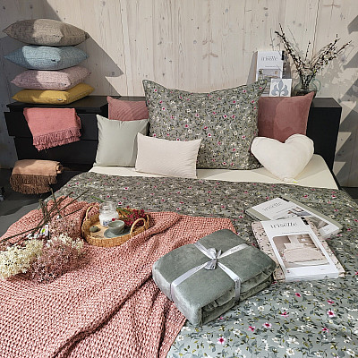 Alszik, mint egy baba